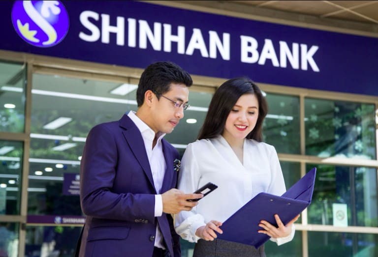 Có nên vay tín chấp Shinhan Bank không